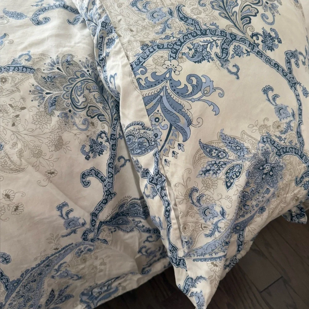 Ethan Allen Paisley Duvet Cover 90x108 KING